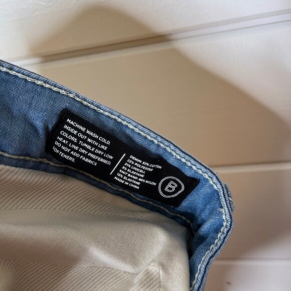 Blanqi Maternity Skinny Jeans Distressed Light Wash Stretch Denim Holes Blue 4 - Picture 7 of 7